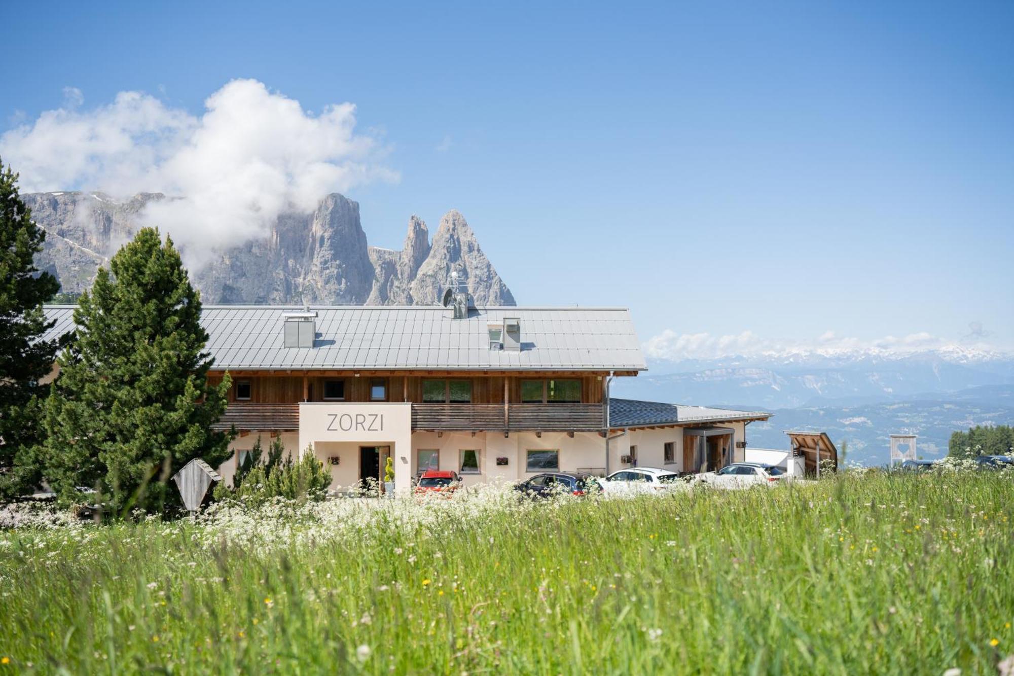 Berghotel Zorzi Alpe Di Siusi Dış mekan fotoğraf