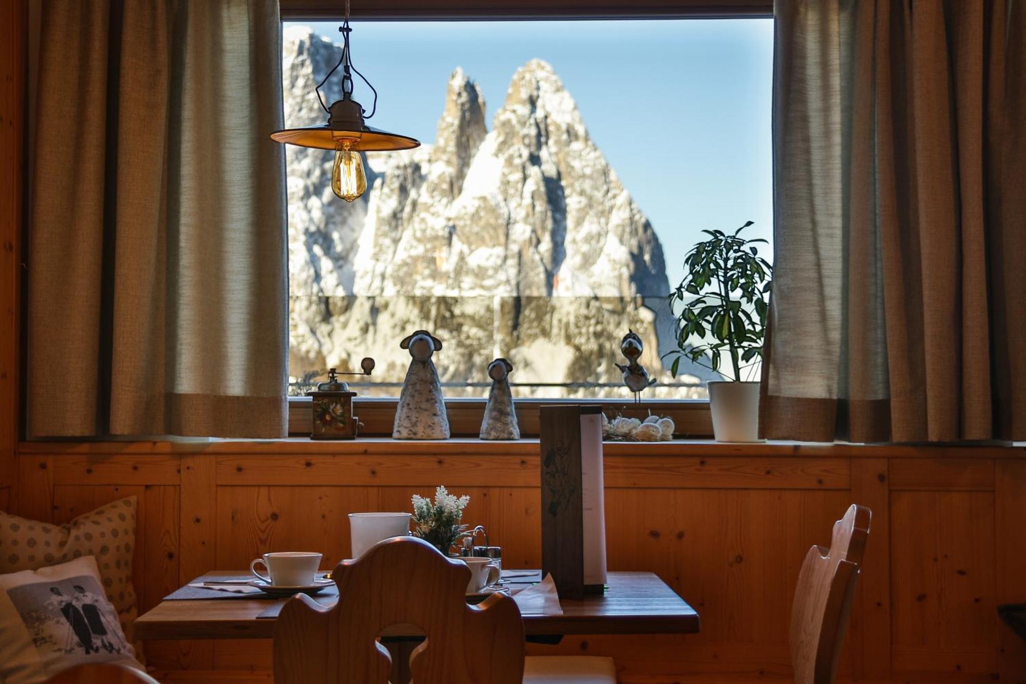Berghotel Zorzi Alpe Di Siusi Dış mekan fotoğraf